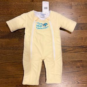 NWT Baby Merlin’s Magic Sleepsuit, unisex yellow, size Small, 3-6 months